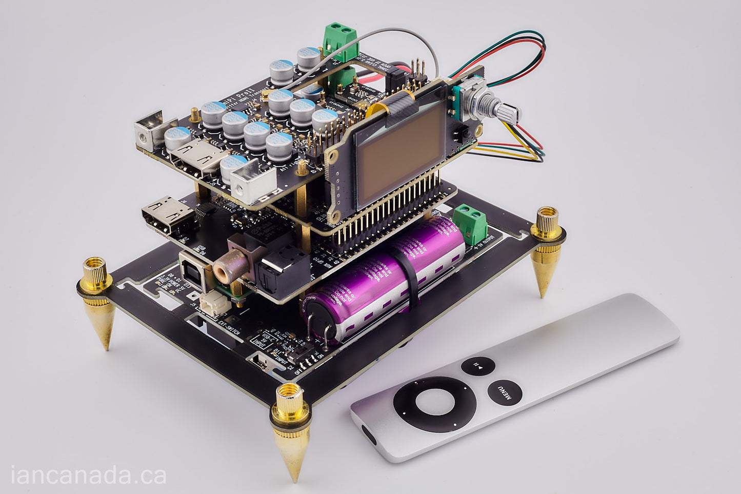 Flagship compact size FIFO Re-clock Streamer KITs with Ultracapacitor\Battery hybrid PSUs