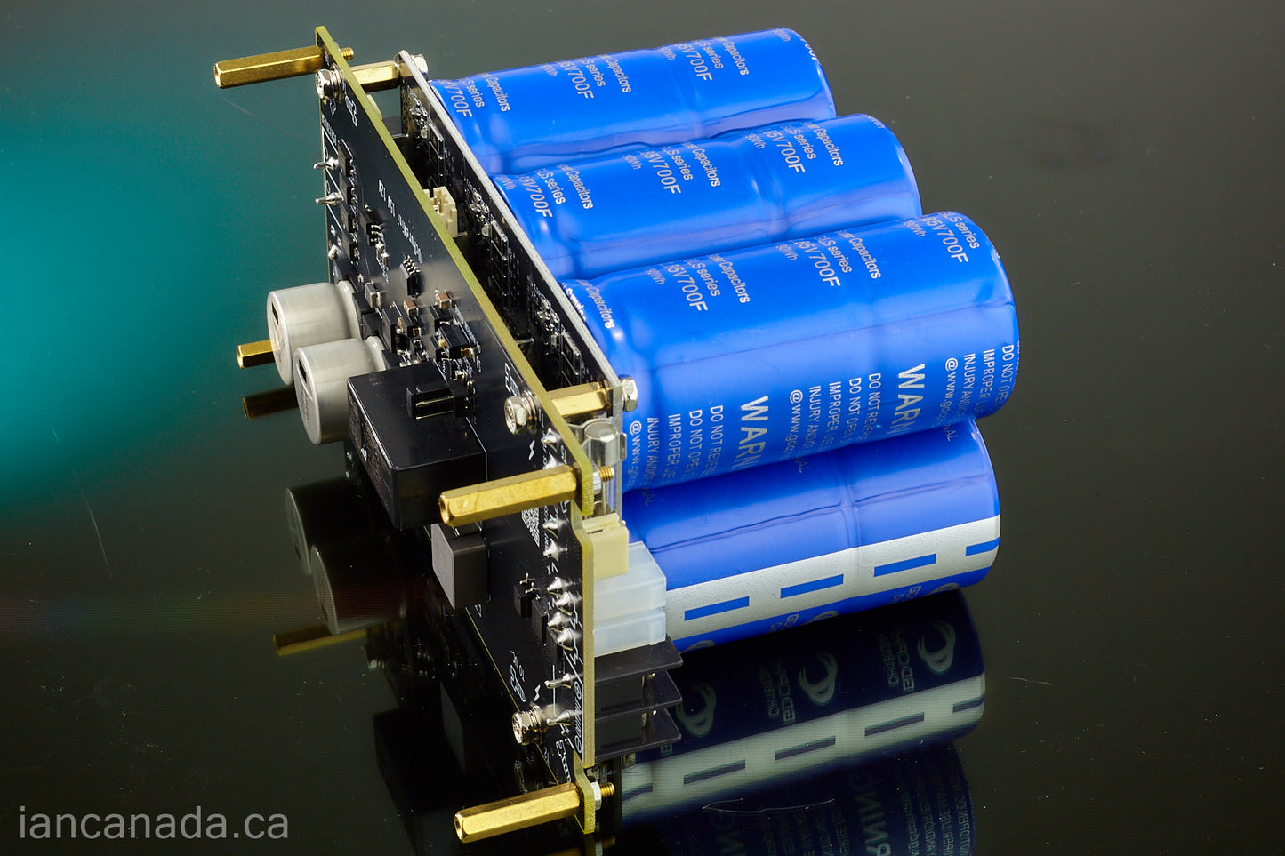 UcPure Mini 15V,12V,+/-15V,+/-12V Low-cost Third-generation Pure Ultracapacitor PSU for Analog applications
