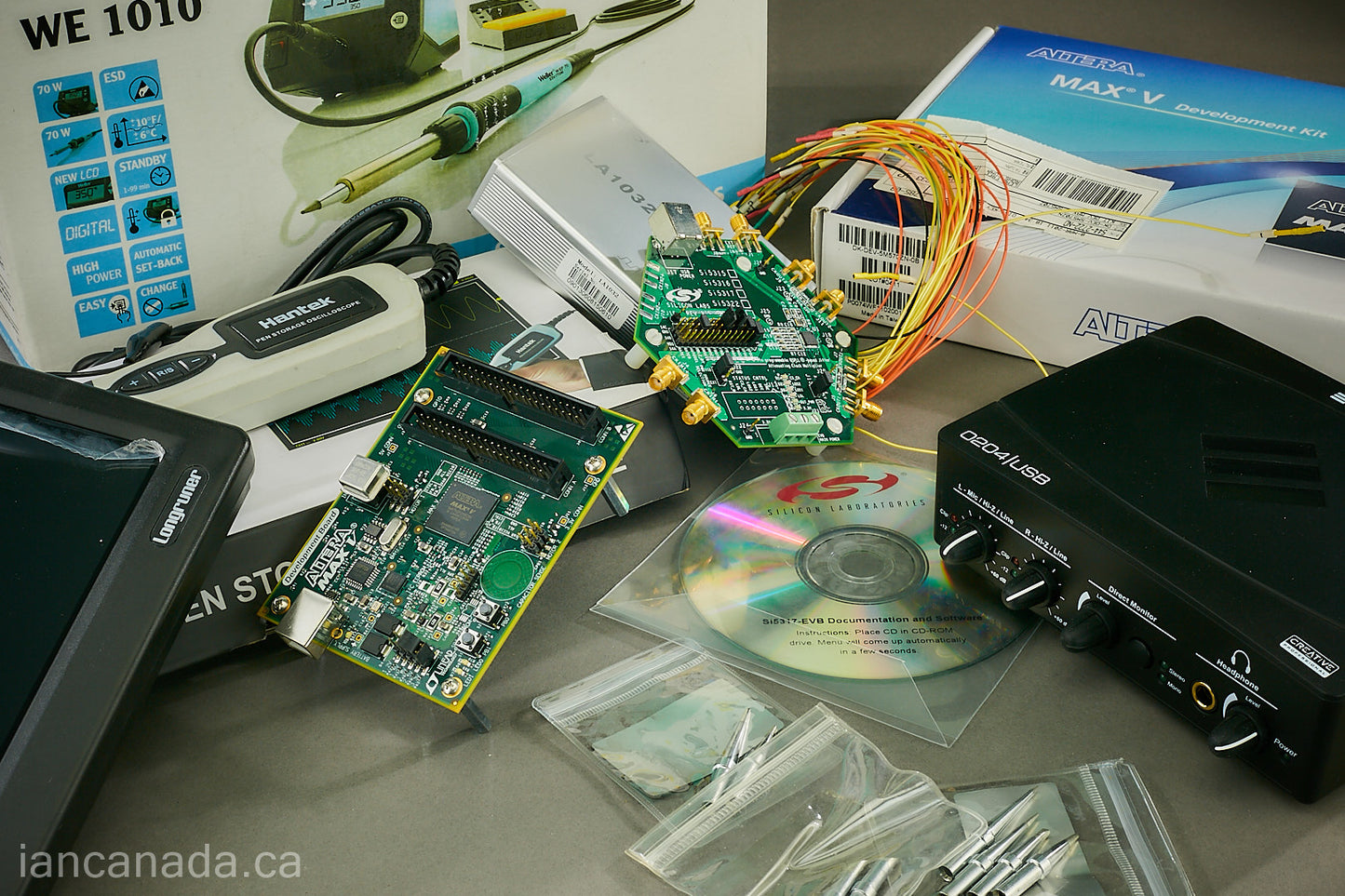 Free Secret Gifts —Can be Useful for DIY Activities — to Share with Our Customers