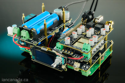 StationPiCM5 Six-In-One Multifunction CM5 Audio Base Adapter